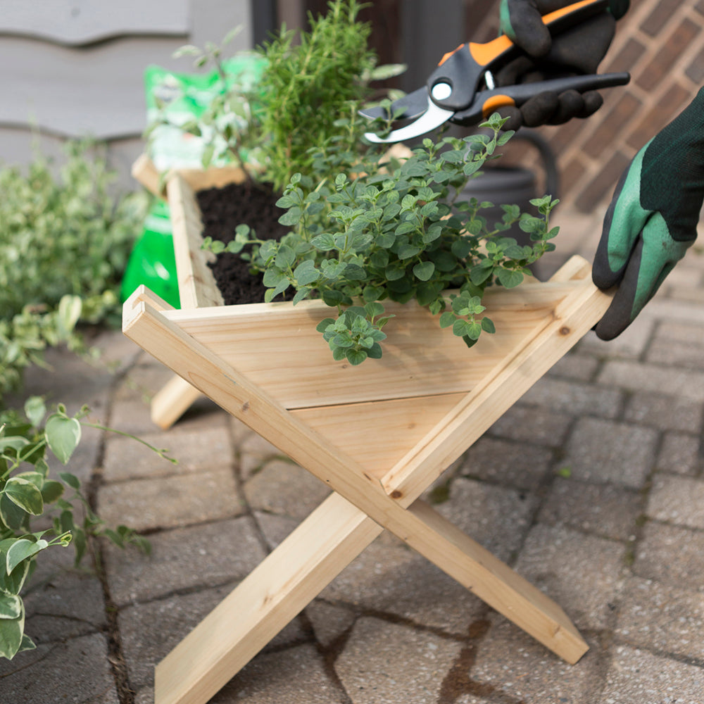 Outdoor Essentials Cedar Wedge Herb Planter