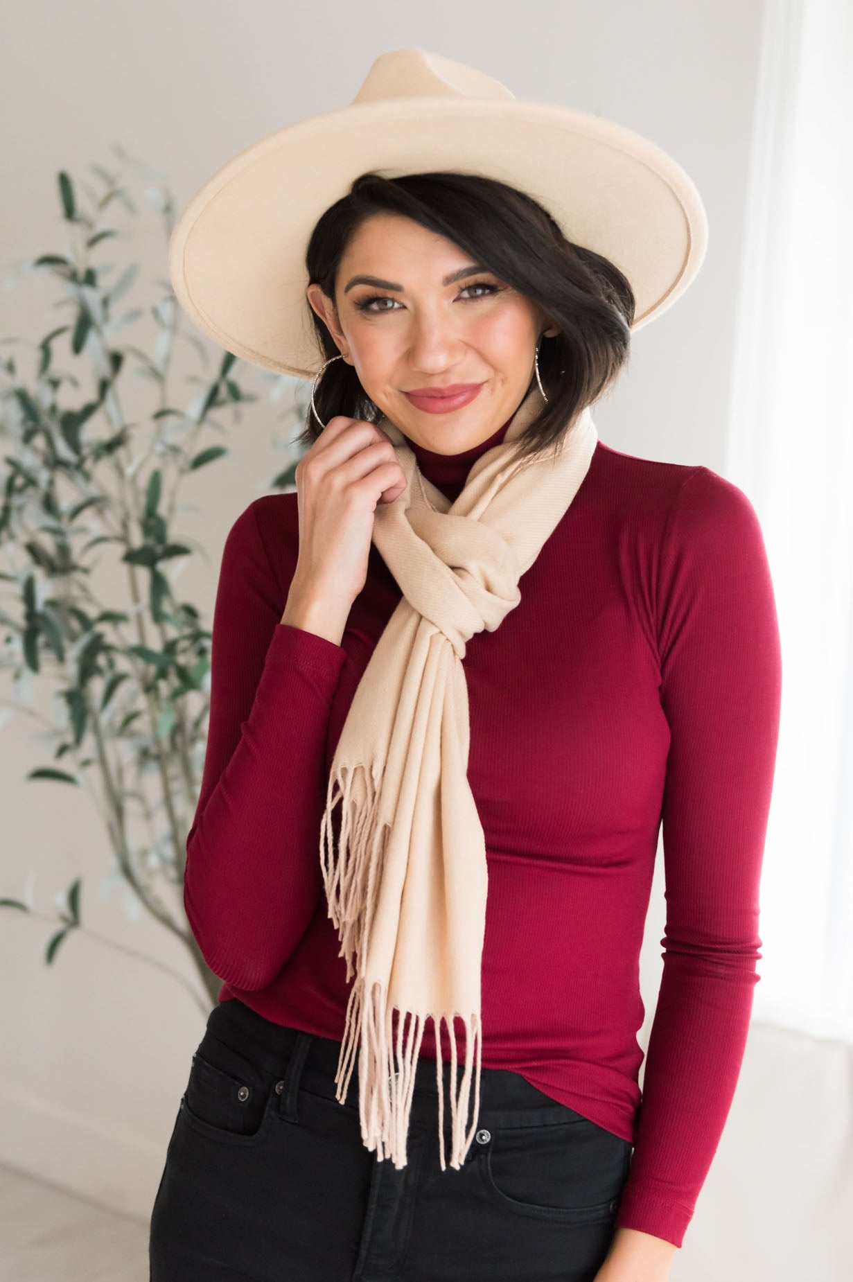 Cozy & Stylish Fringed Edge Scarf