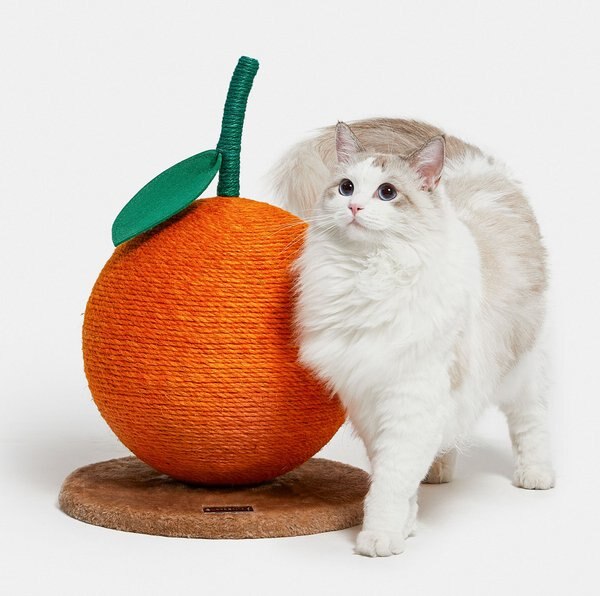 VETRESKA Tangerine Scratching Ball Cat Toy