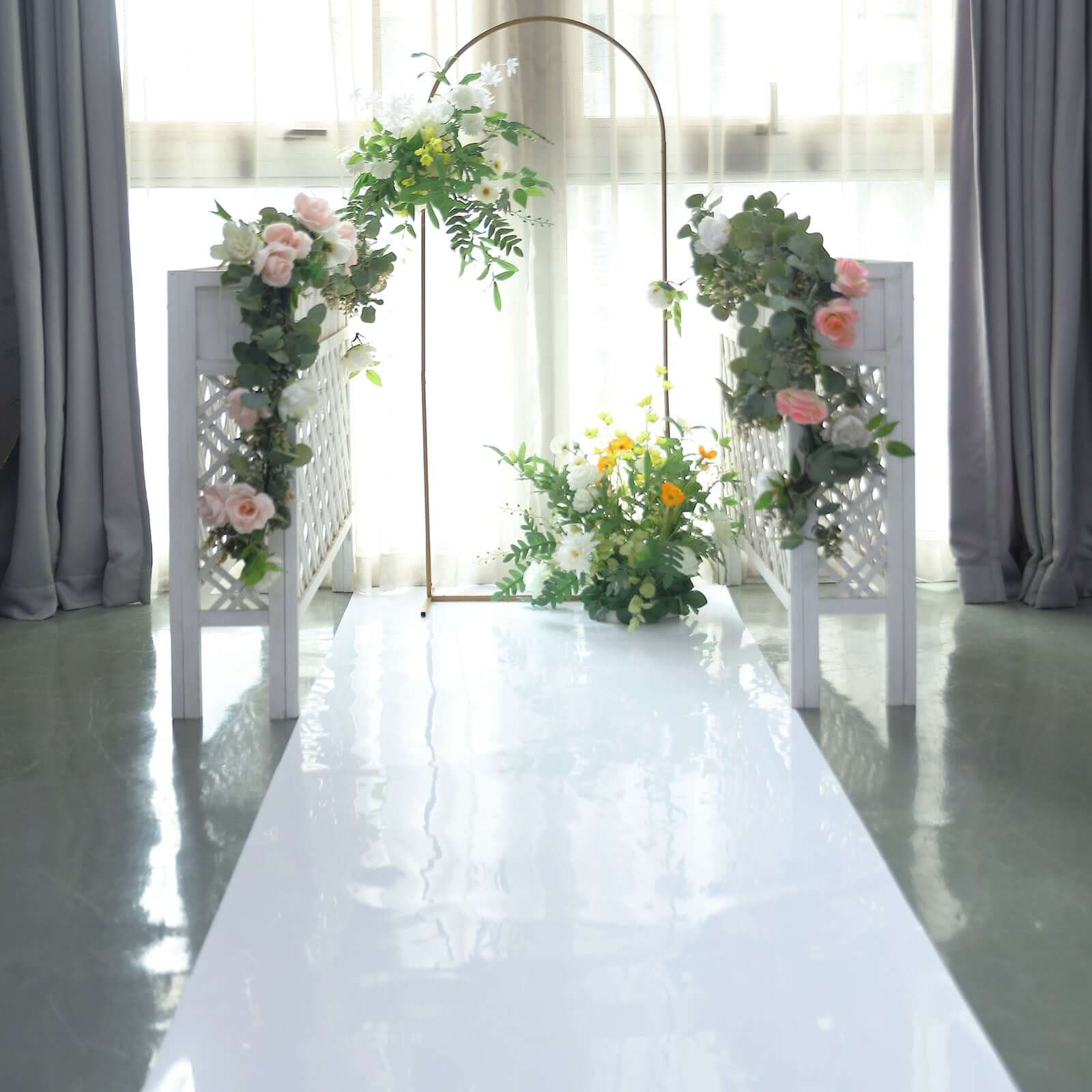 White Glossy Mirrored Wedding Aisle Runner, Non-Woven Red Carpet Runner - Prom, Hollywood, Glam Parties 3ftx65ft