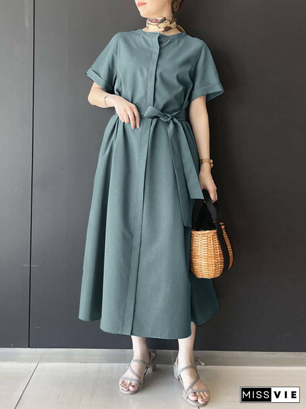 Solid Short Sleeve Crew Neck Dress With Belt For Women