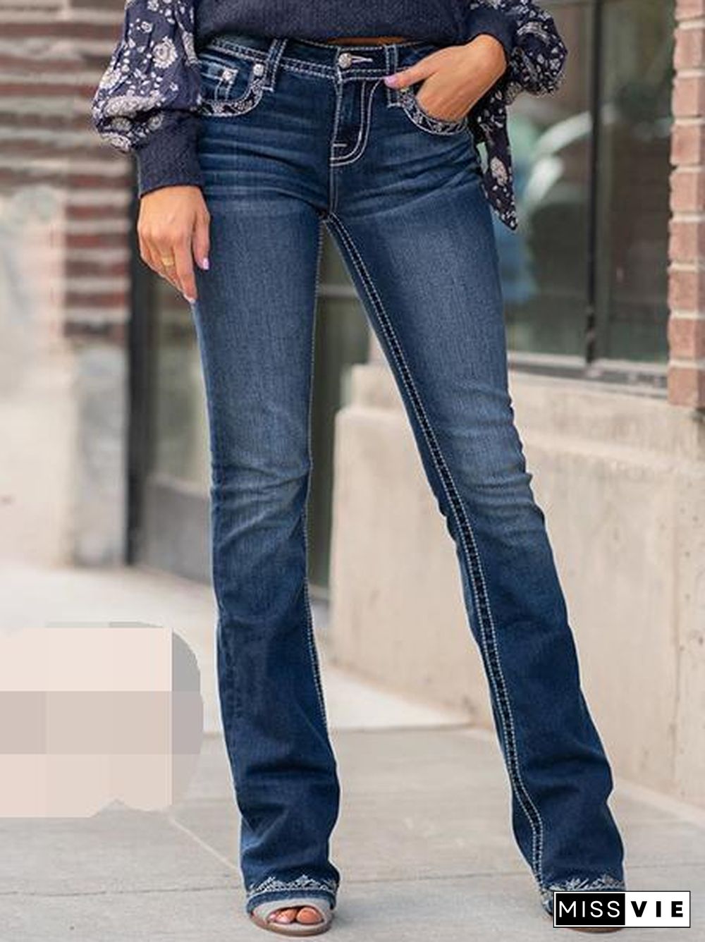 Women Embroidery Blue Jeans