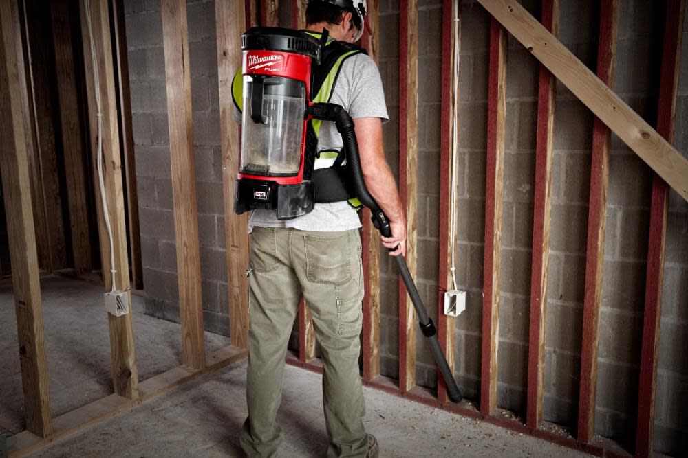 Milwaukee M18 FUEL 3-in-1 Backpack Vacuum 0885-20 from Milwaukee