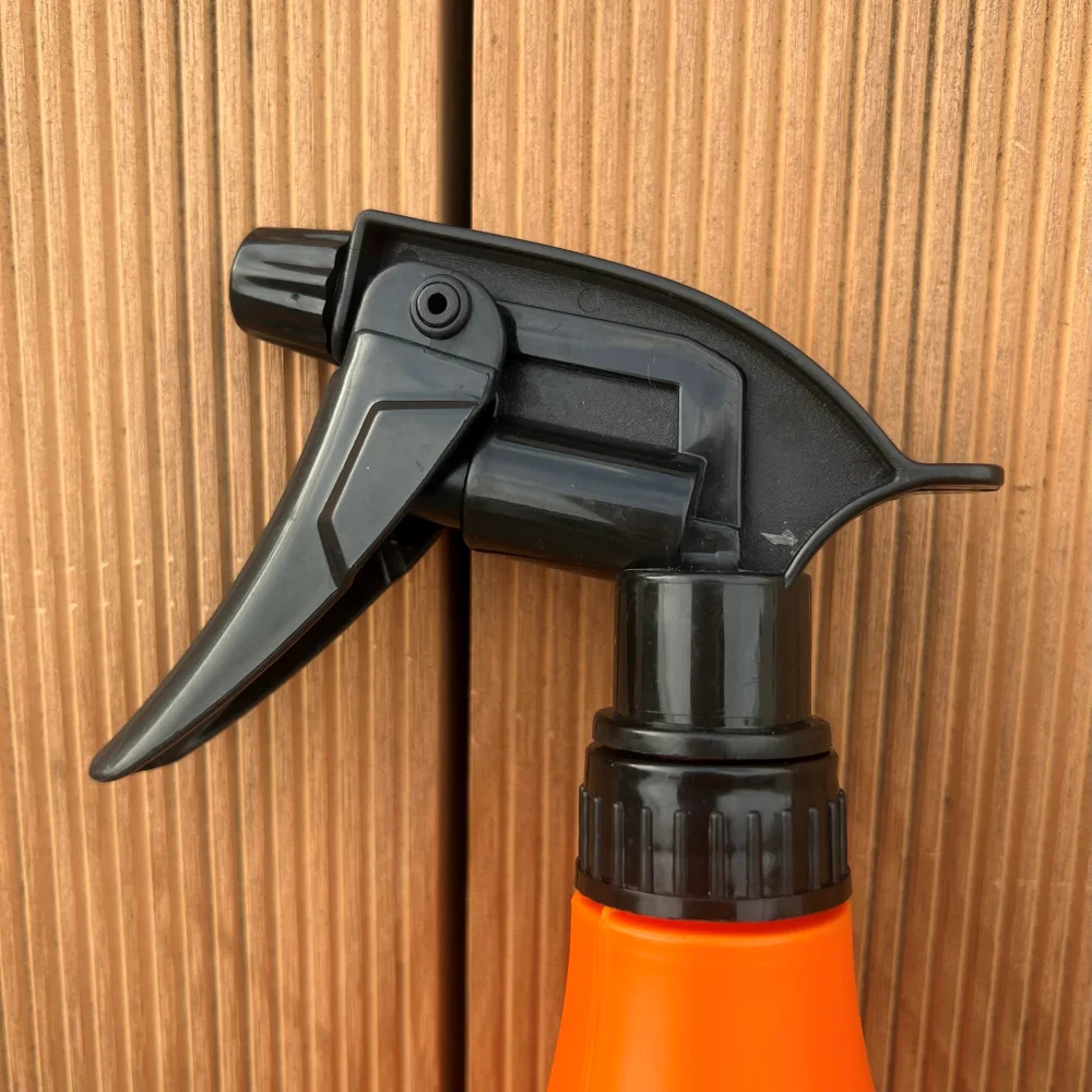 1.5 cc 28/400 Garden Non slip Ergonomic Design Chemical Resistant Plastic Nozzle Black Trigger Sprayer