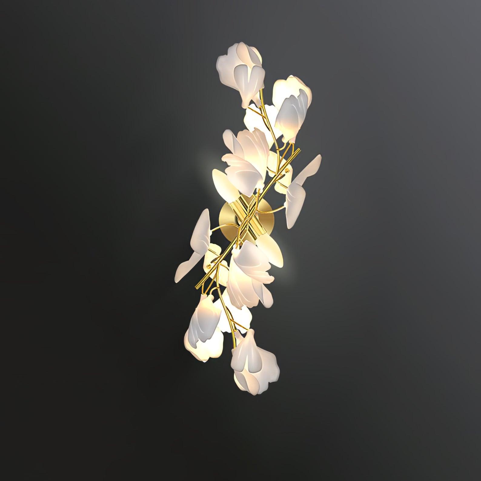 Gingko Flowers Plug-in Wall Lamp