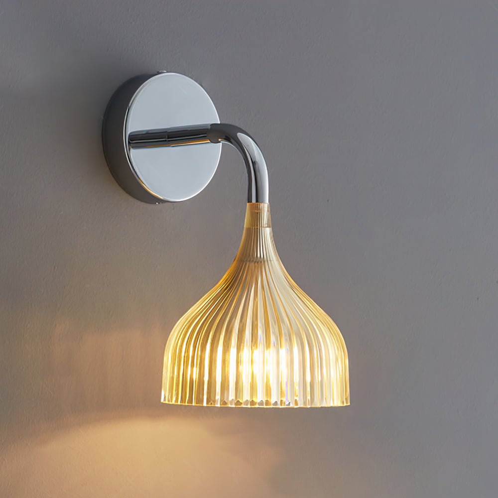 E Wall Lamp