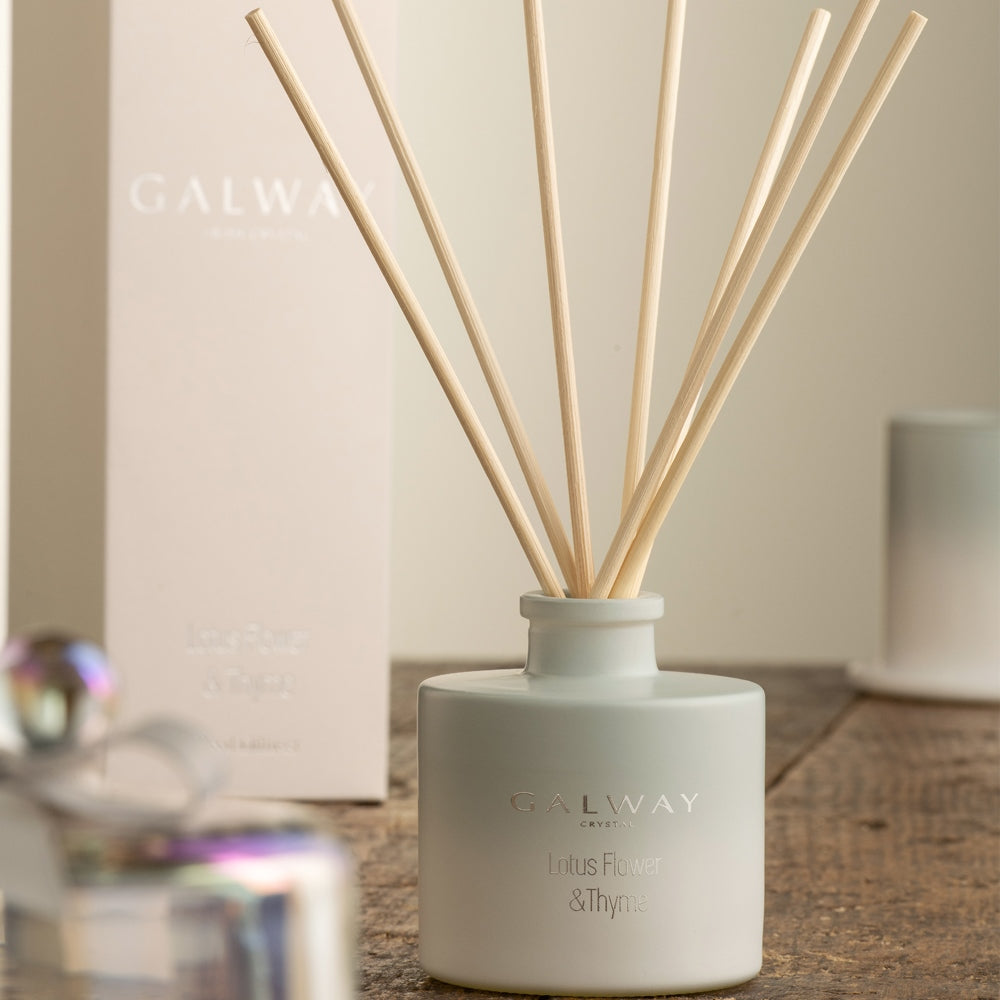 Galway Crystal Lotus Flower & Thyme Diffuser