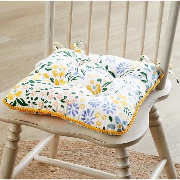 The Lakeside Collection Spring Tropical Floral Seat Cushion Chair Pad With Ties For Dining Chairs Office Chair Or Patio Seating