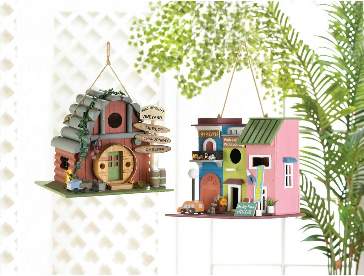 Zingz and Thingz Vintage Winery Bird House