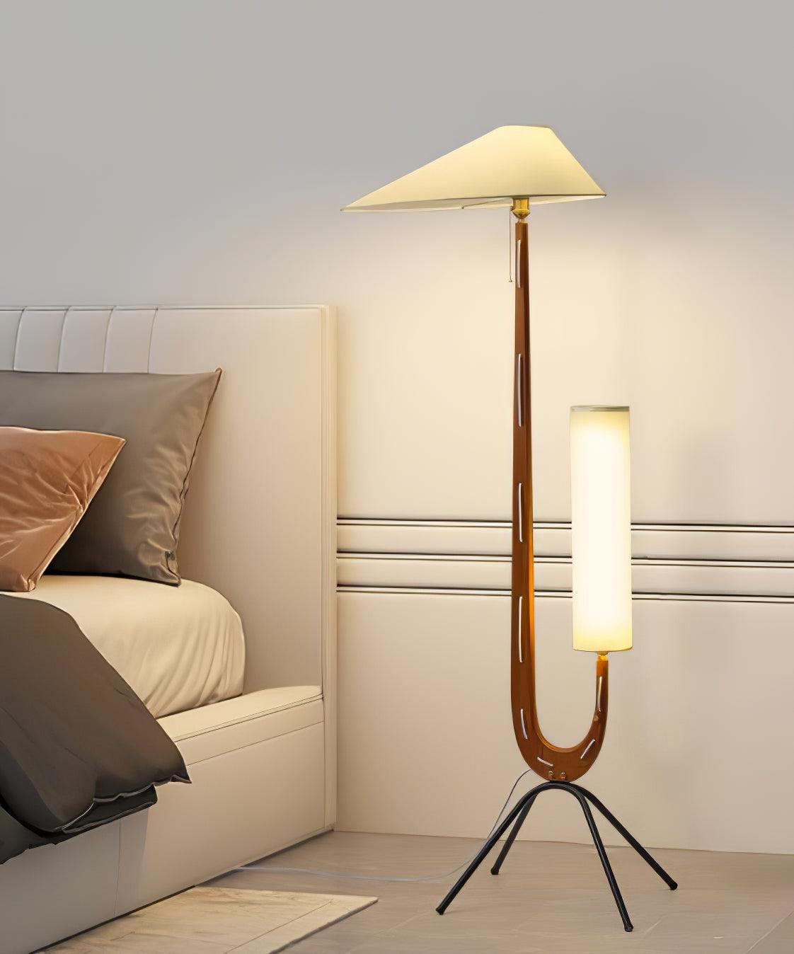 Giraffe Floor Lamp