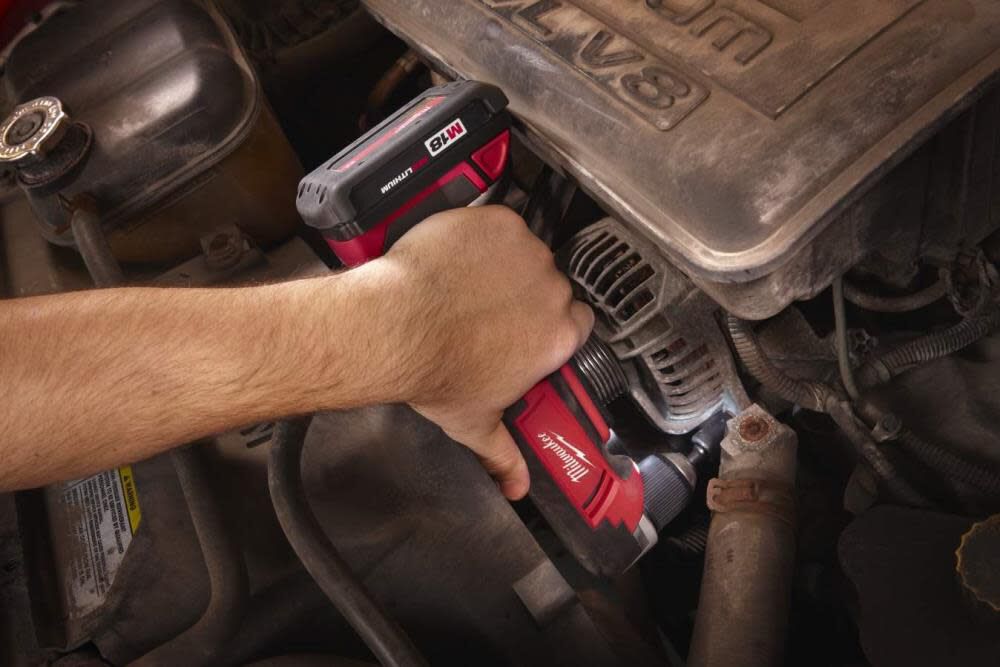 Milwaukee M18 Cordless Lithium-Ion Right Angle Drill Kit 2615-21 from Milwaukee