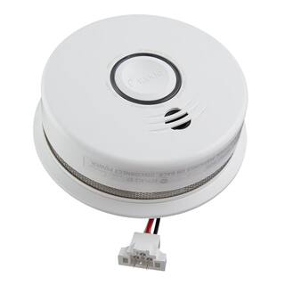 Kidde 10 Year Worry-Free Hardwired Smoke Detector with Intelligent Wire-Free Voice Interconnect and Safety Light 21027326