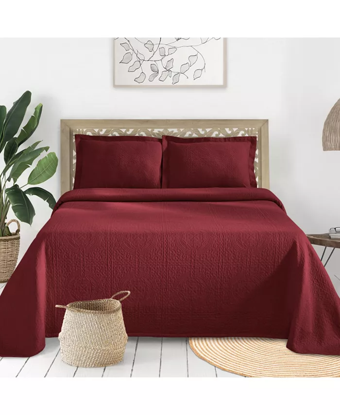 Superior Medallion Jacquard Matelasse Bedspread Set Collection