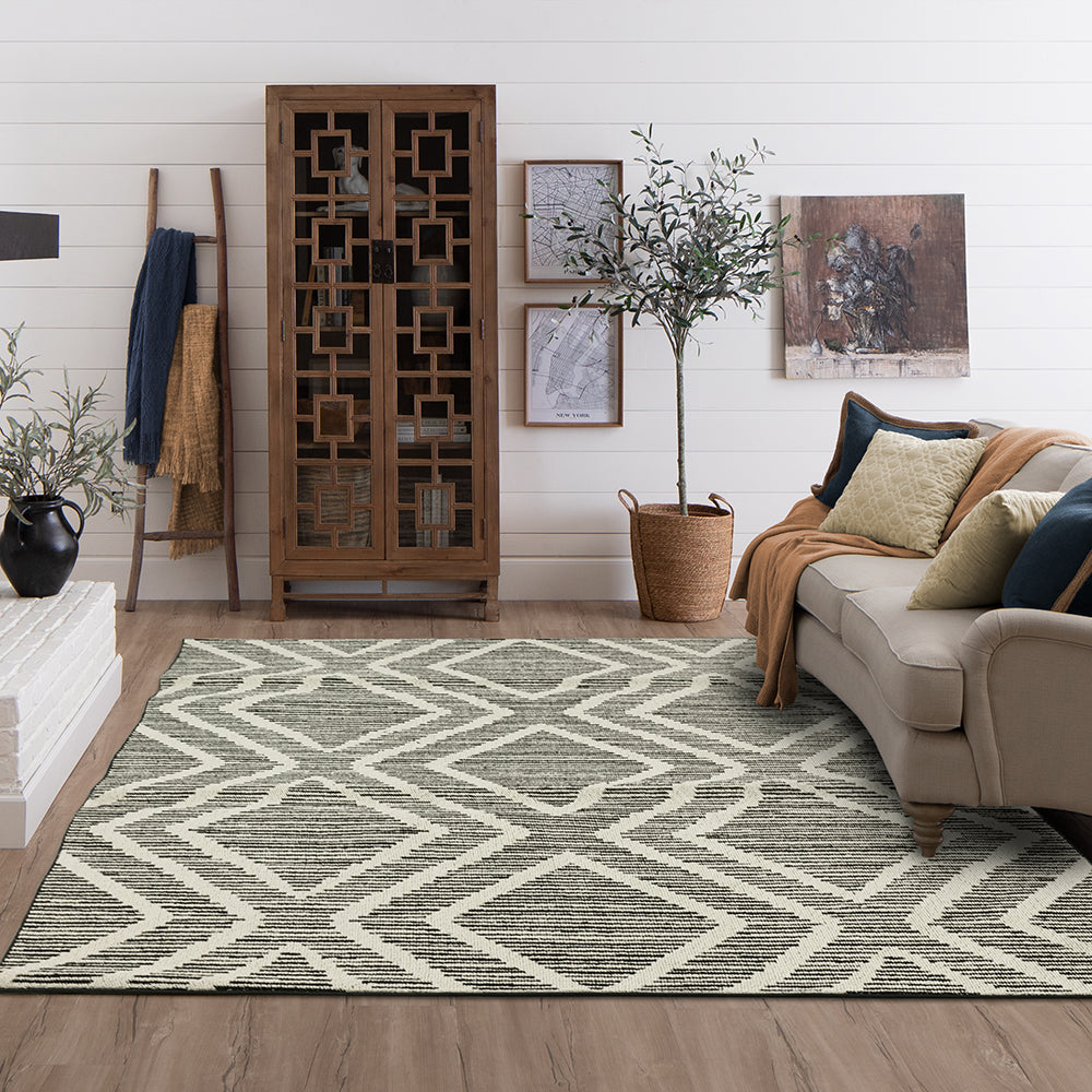 Mohawk Home Lenore Geometric Area Rug, Black/Cream, 8 x 10