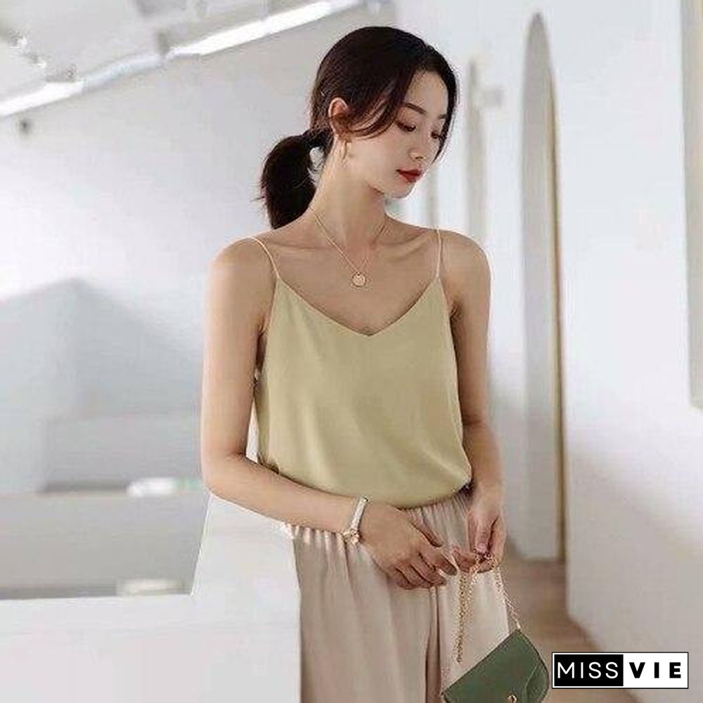 Korean Chiffon Top Women Woman V-neck Satin Tank Top Woman Sleeveless Vest Tops Tees Plus Size Sexy Women White Top Ladies Camis