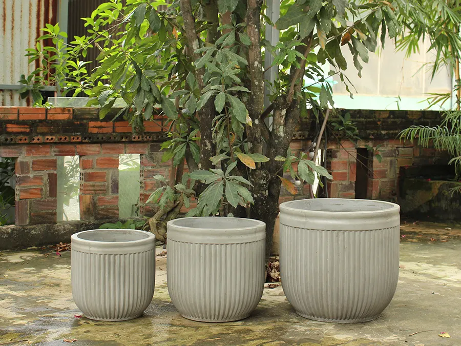 Best Selling  Concrete Pot Set Of 3 Round And Rectangle Traditional GRC Potter From Vietnam High Quality