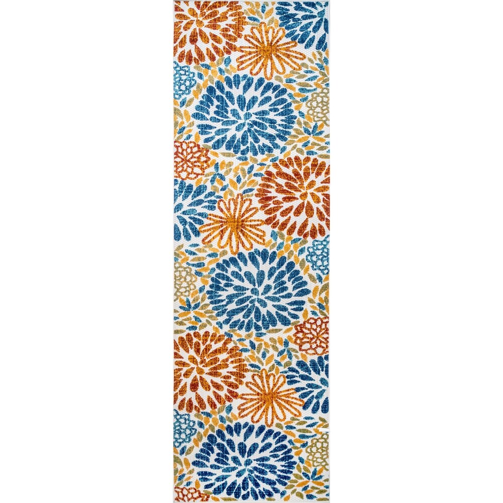 Brooklyn Rug Co Ronda Bold Floral Indoor/Outdoor Area Rug