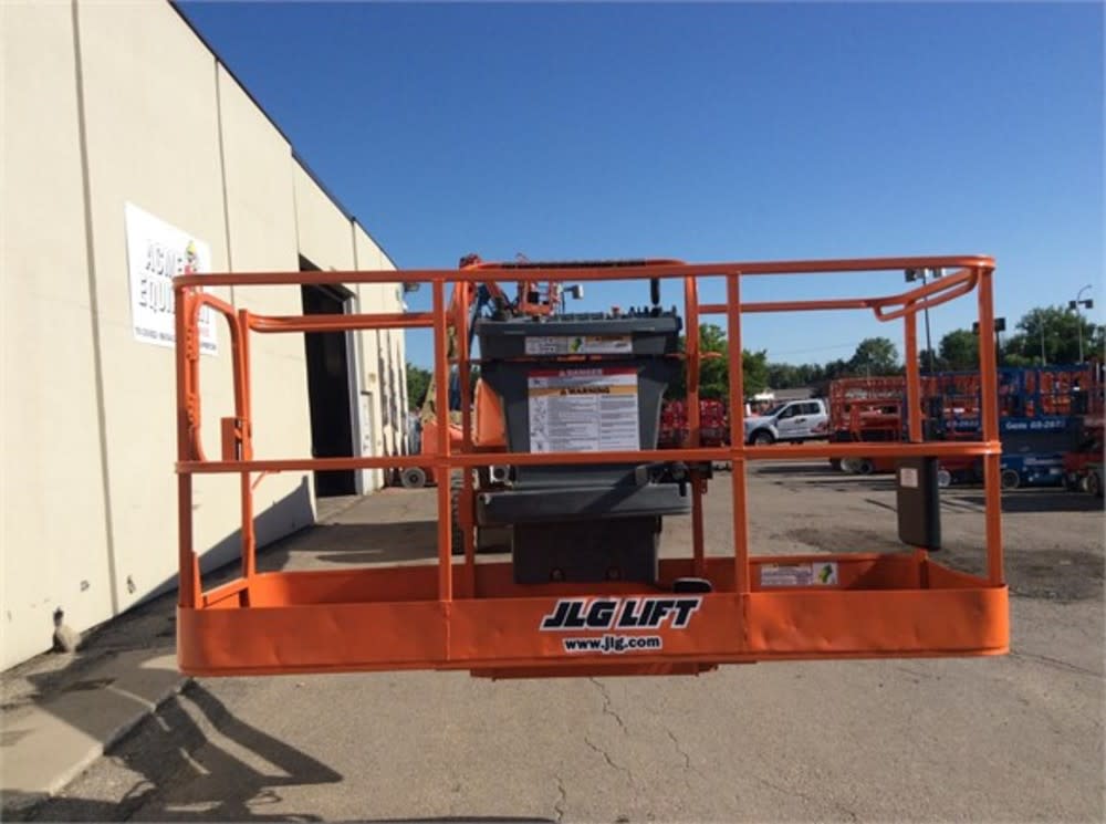 JLG 86and#8242; Boom Lift Telescopic with Jib 860SJ ; 2009 Used