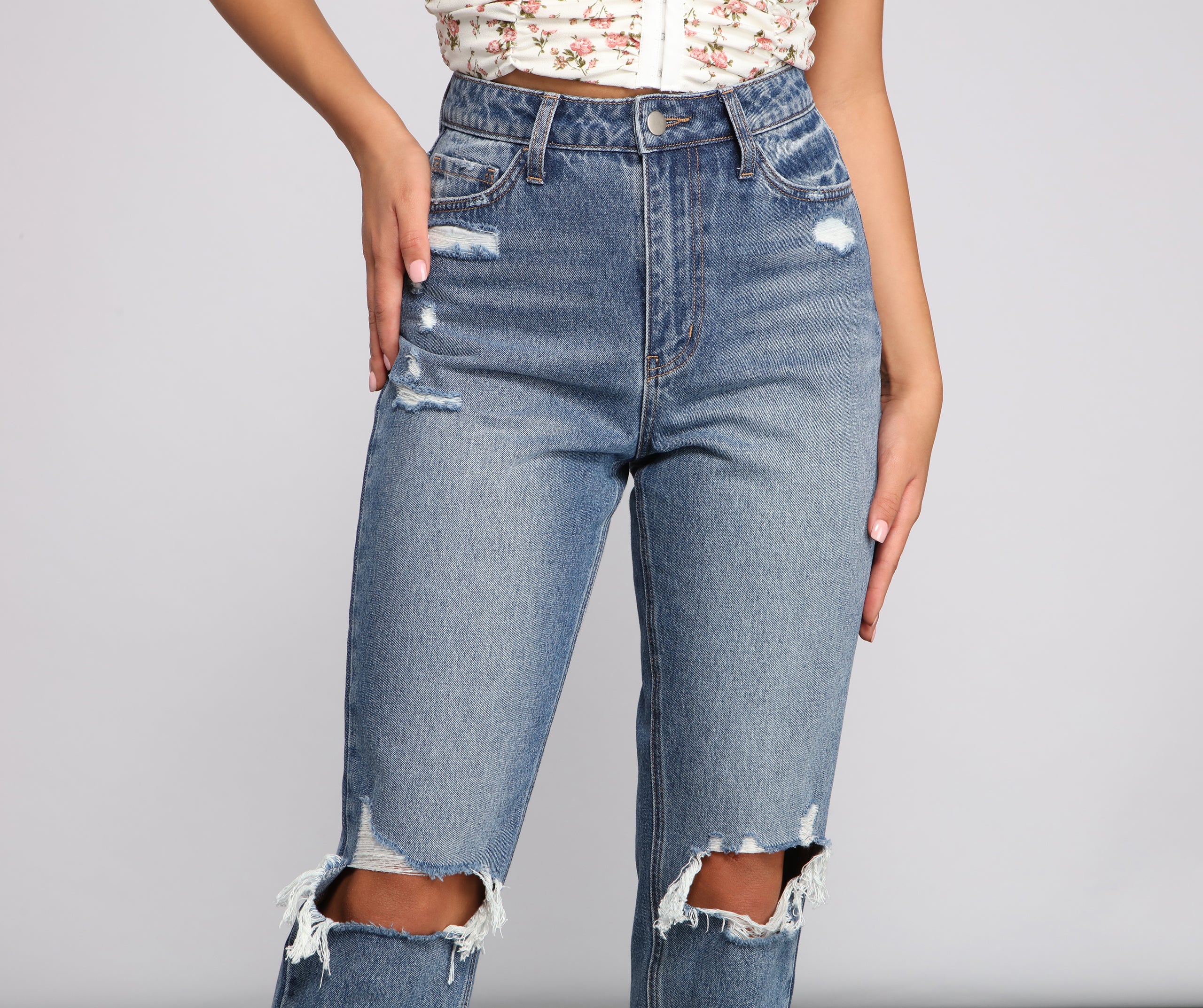 Ella High Rise Cropped Mom Jeans