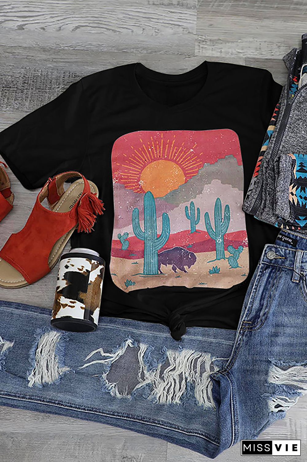 Cactus and Desert Print Graphic Tees for Women Wholesale Short Sleeve T shirts Top