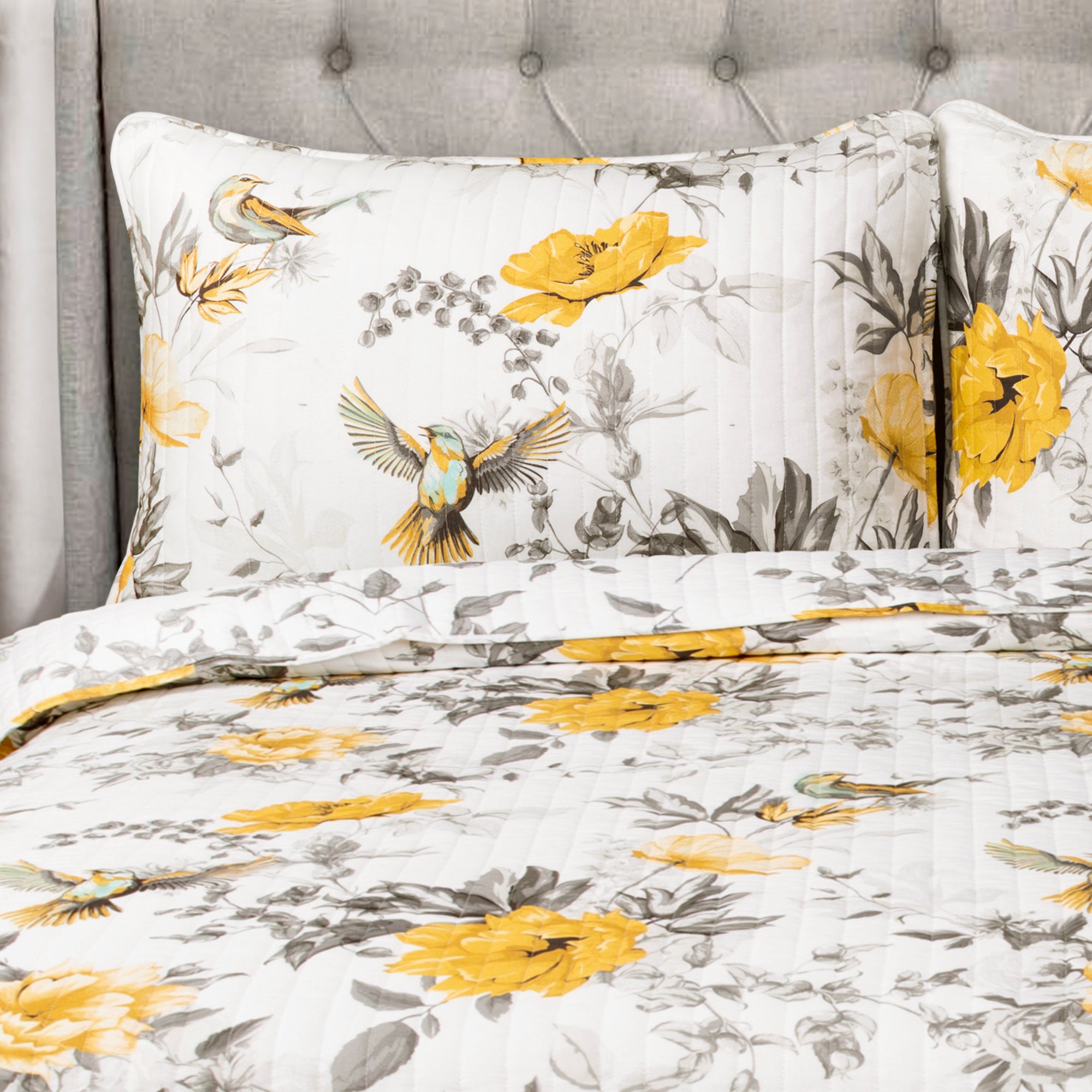 Penrose Floral 3 Piece Quilt Set