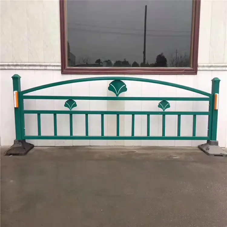 Factory Supply Metal Construction Temporary Construction Site Safe Barricades With Detachable Feet