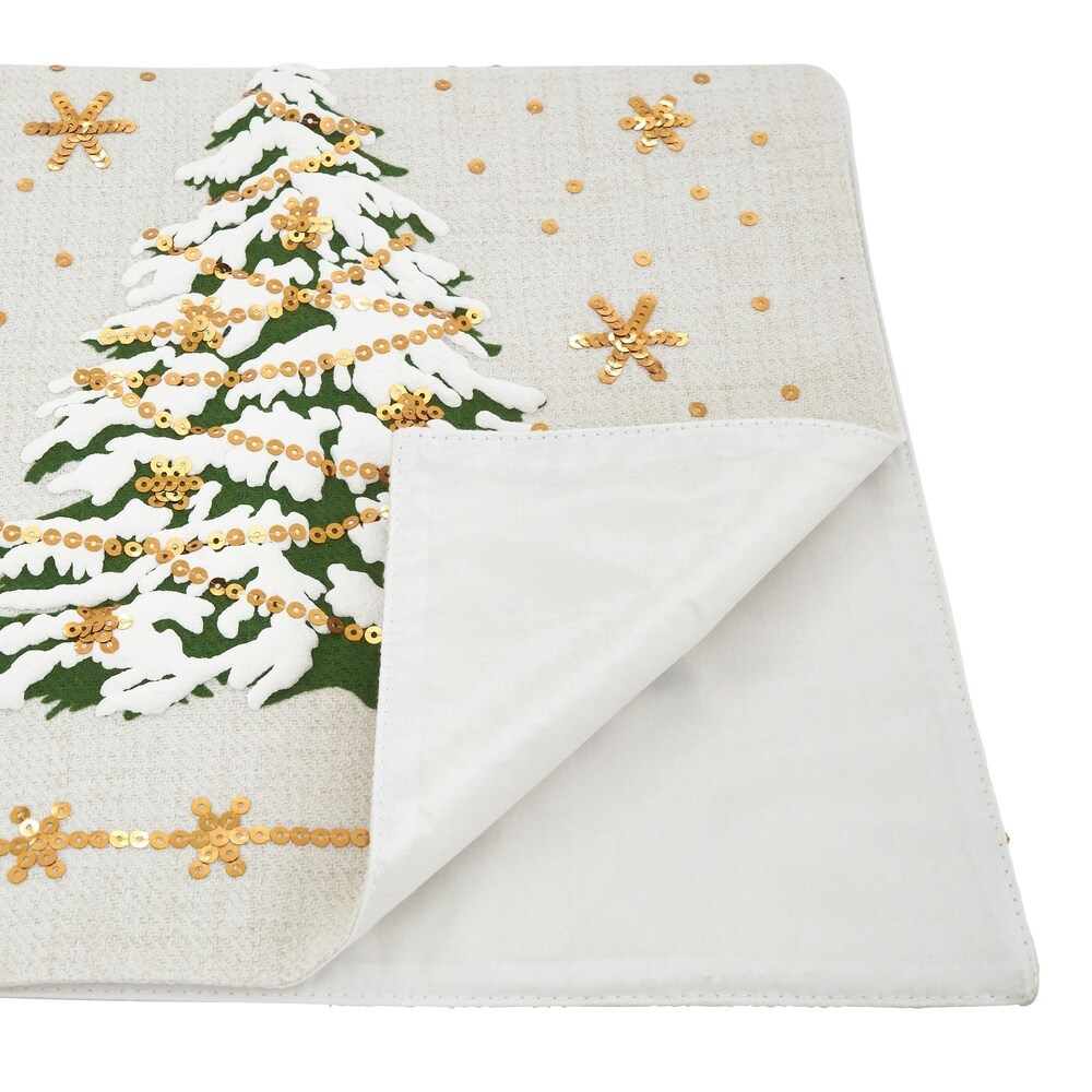 Table Runner with Christmas Tree Design   13\