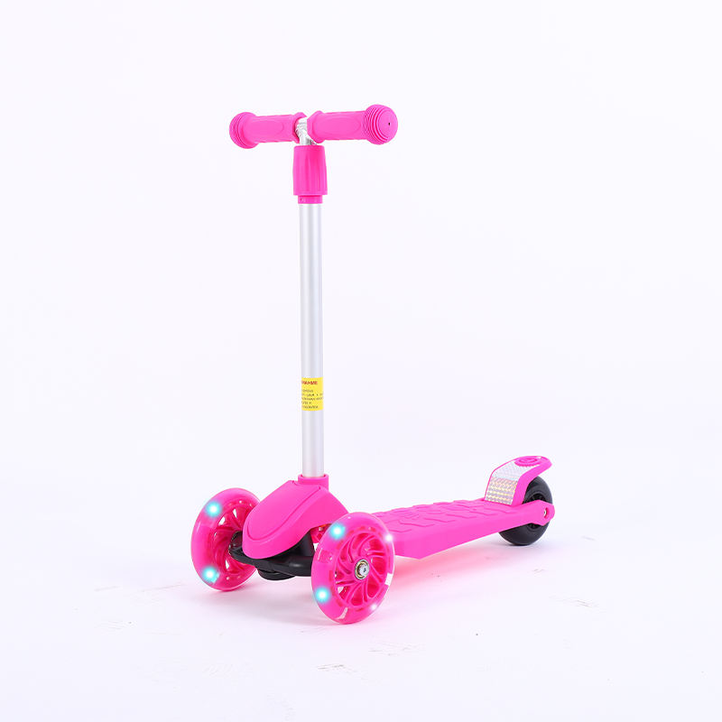 New Design Folding Children Scooter Wholesale Cheap Pedal Bike Foot Three/4wheels Flash Kids Scooter In Stock