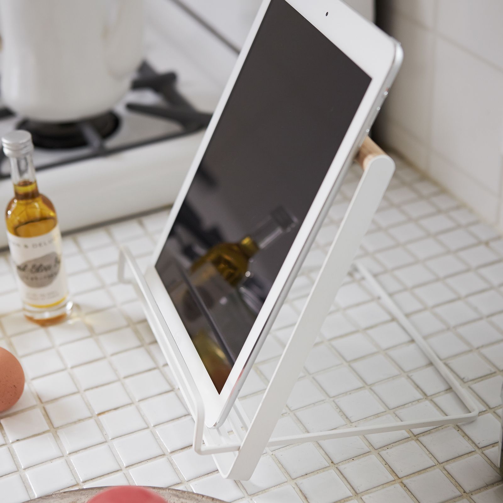 Yamazaki Tosca Tablet and Cookbook Stand