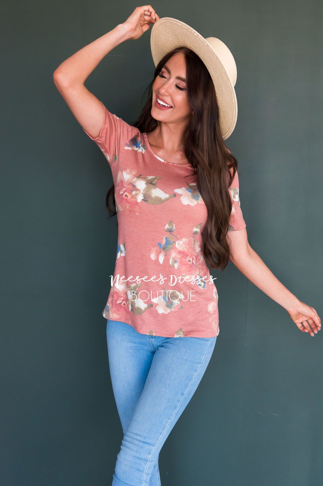 Floral Scoop Neck Tee