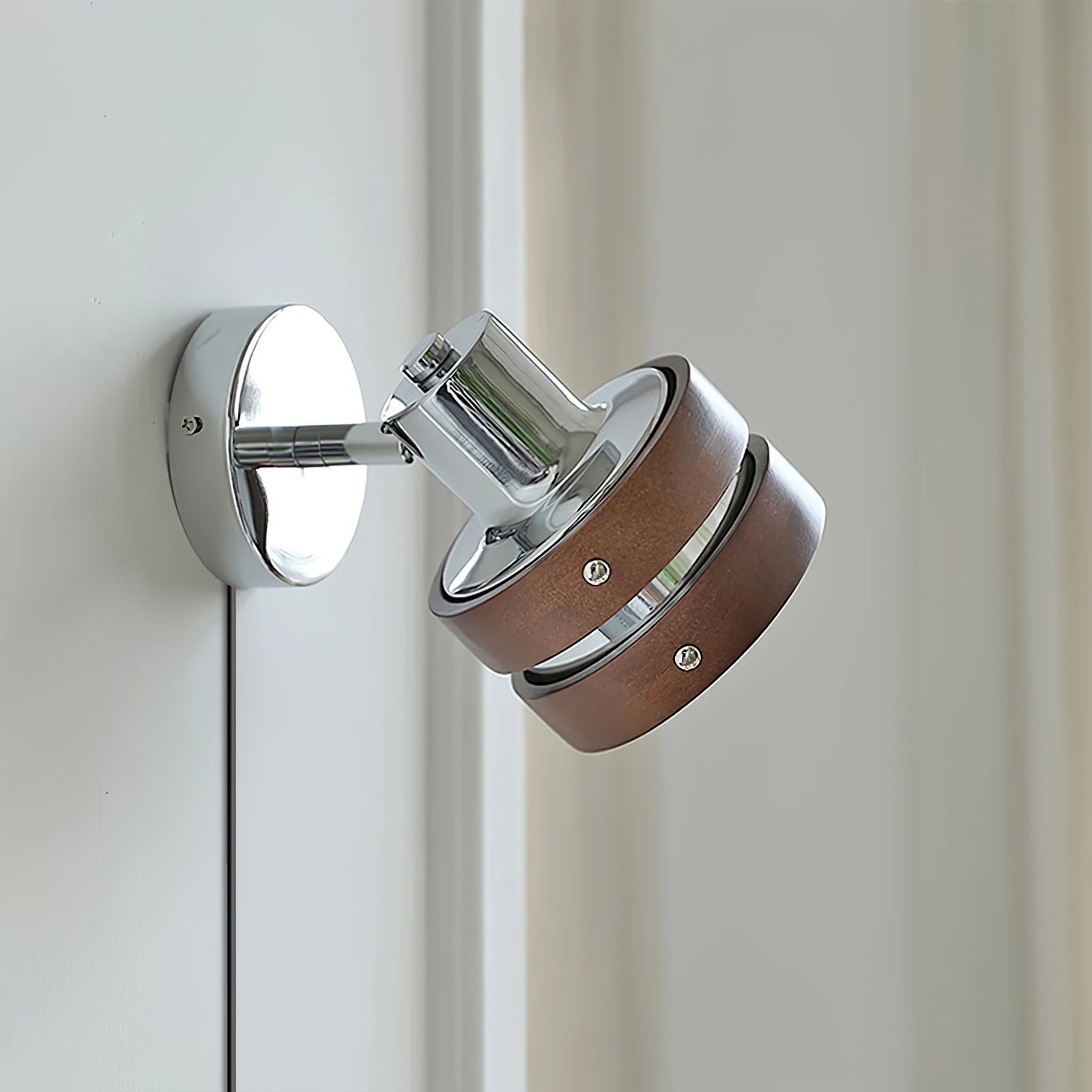 Karry Plug-in Wall Lamp