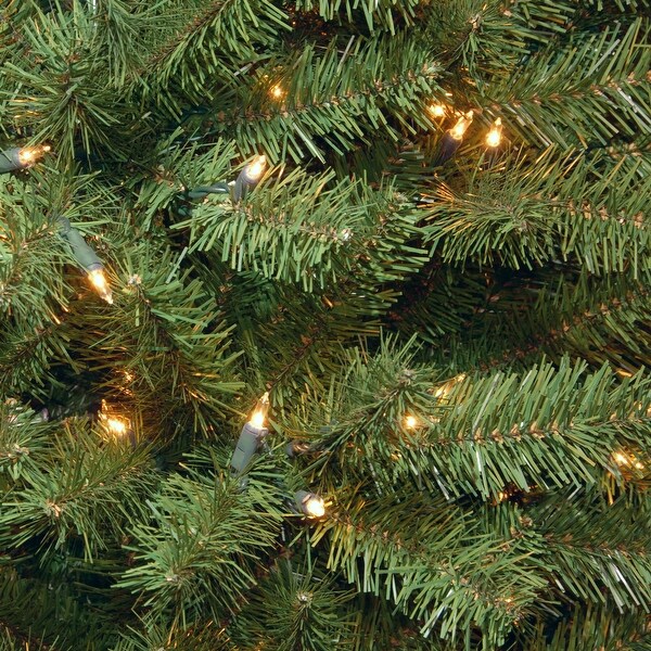 National Tree Company 7.5 ft. North Valley Spruce Hinged Tree with 550 Clear Lights