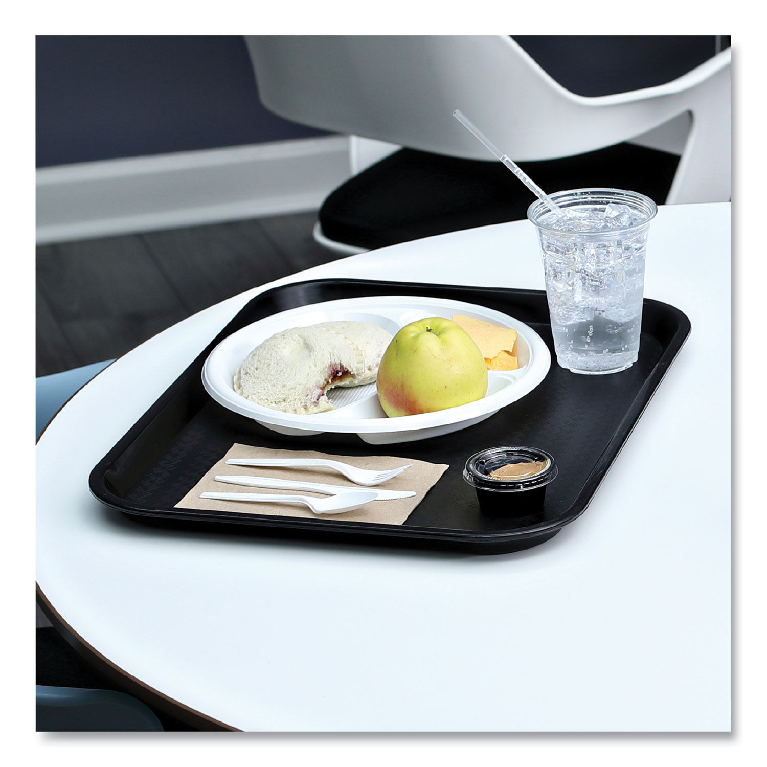 Four-Piece Cutlery Kit by Boardwalkandreg; BWKFKTNHWPSWH