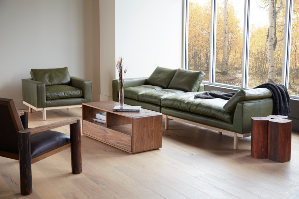 Cantor Leather Chaise   Transitional   Indoor Chaise Lounge Chairs   by Maria Yee Inc  Houzz