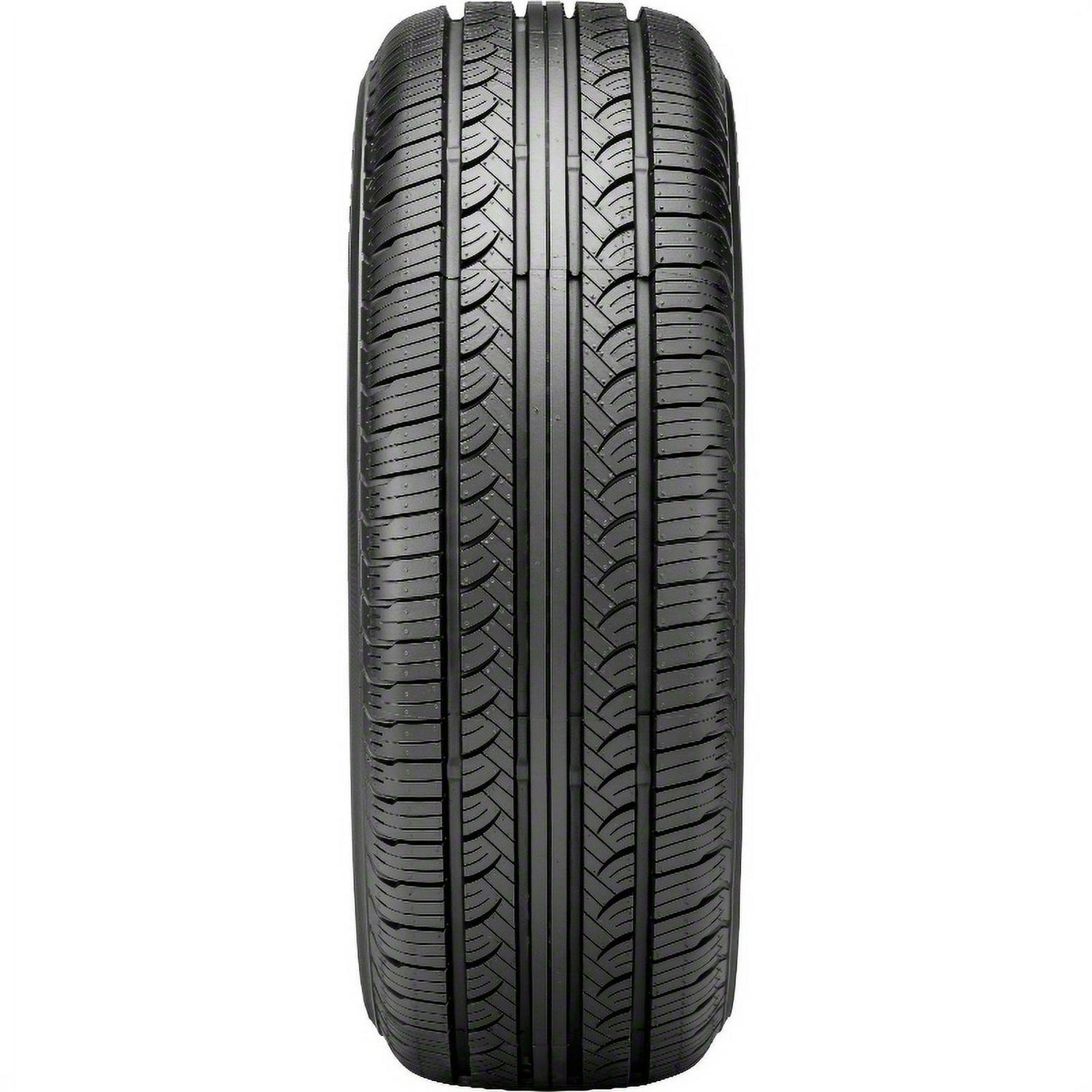 Yokohama Avid Touring-S P215/60R16 94T Tire