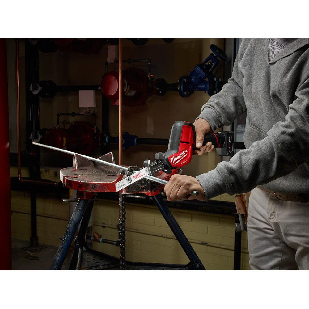 Milwaukee M12 FUEL HACKZALL Reciprocating Saw Kit 2520-21XC from Milwaukee