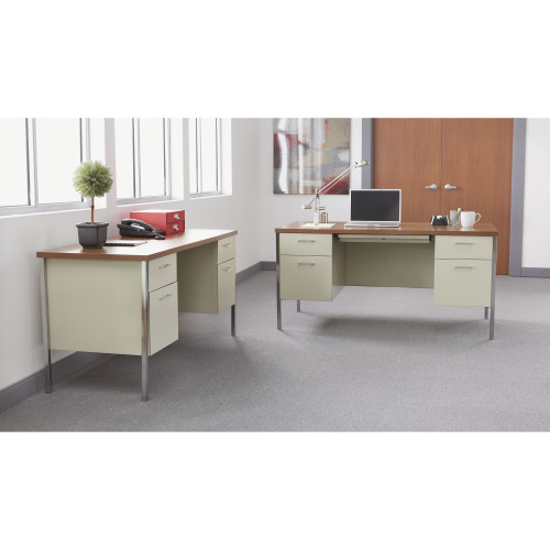 Alera Double Pedestal Steel Desk， 60