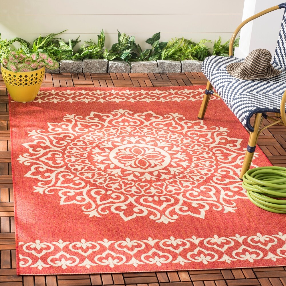 SAFAVIEH Beach House Adelle Indoor/ Outdoor Waterproof Patio Backyard Rug