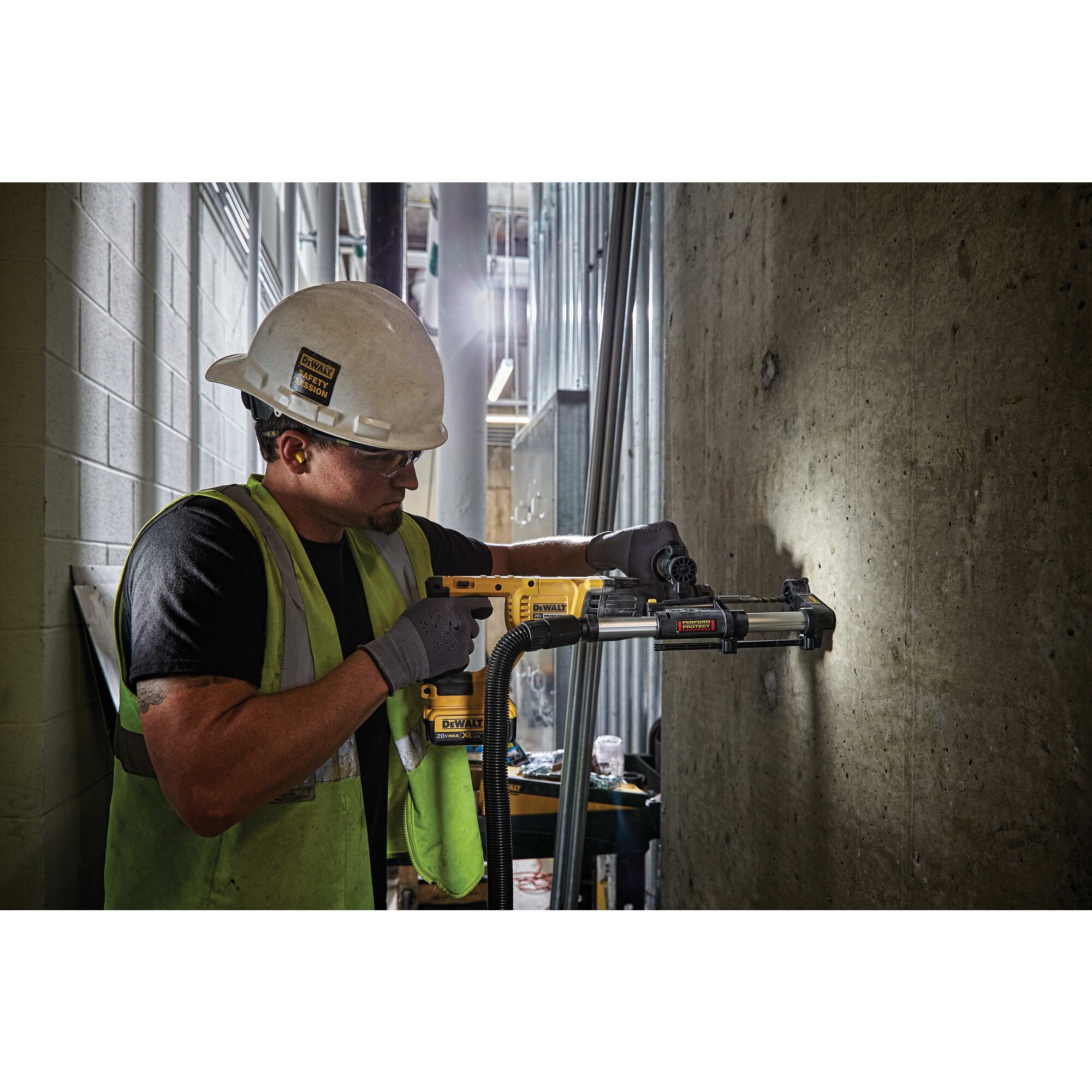 DW DCH133B 20V MAX Brushless 1 Rotary Hammer