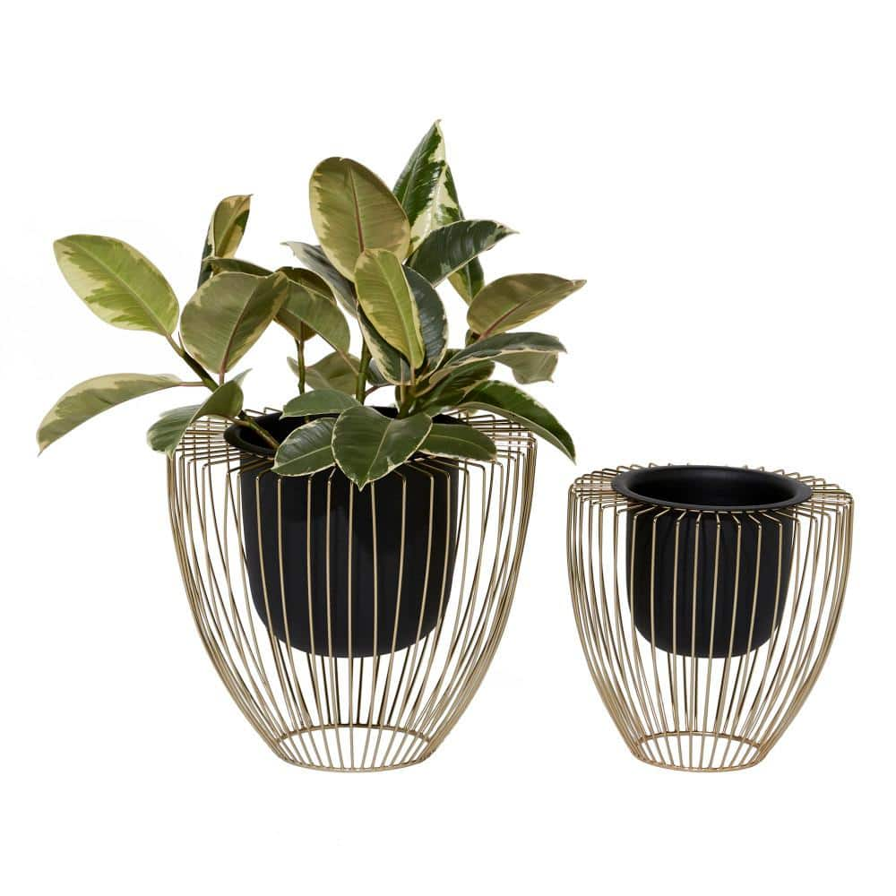 Litton Lane 12in. Medium Black Metal Indoor Outdoor Planter with Removable Gold Wire Stand (2- Pack) 51972