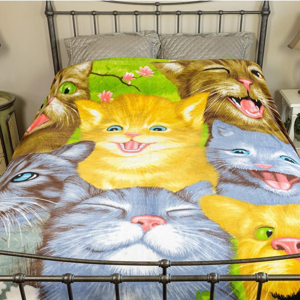 Cats Selfie Super Soft Full/Queen Size Plush Fleece Blanket