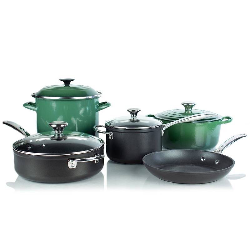 9-Piece Cookware Set (Artichaut) | Le Creuset