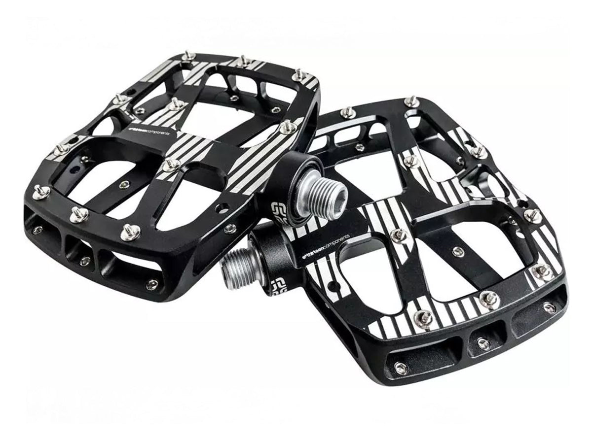 E Thirteen Plus Aluminum Flat Pedals - Black