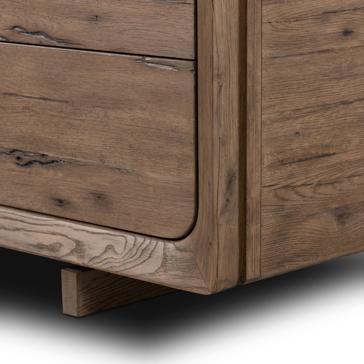 Henry 6 Drawer Dresser