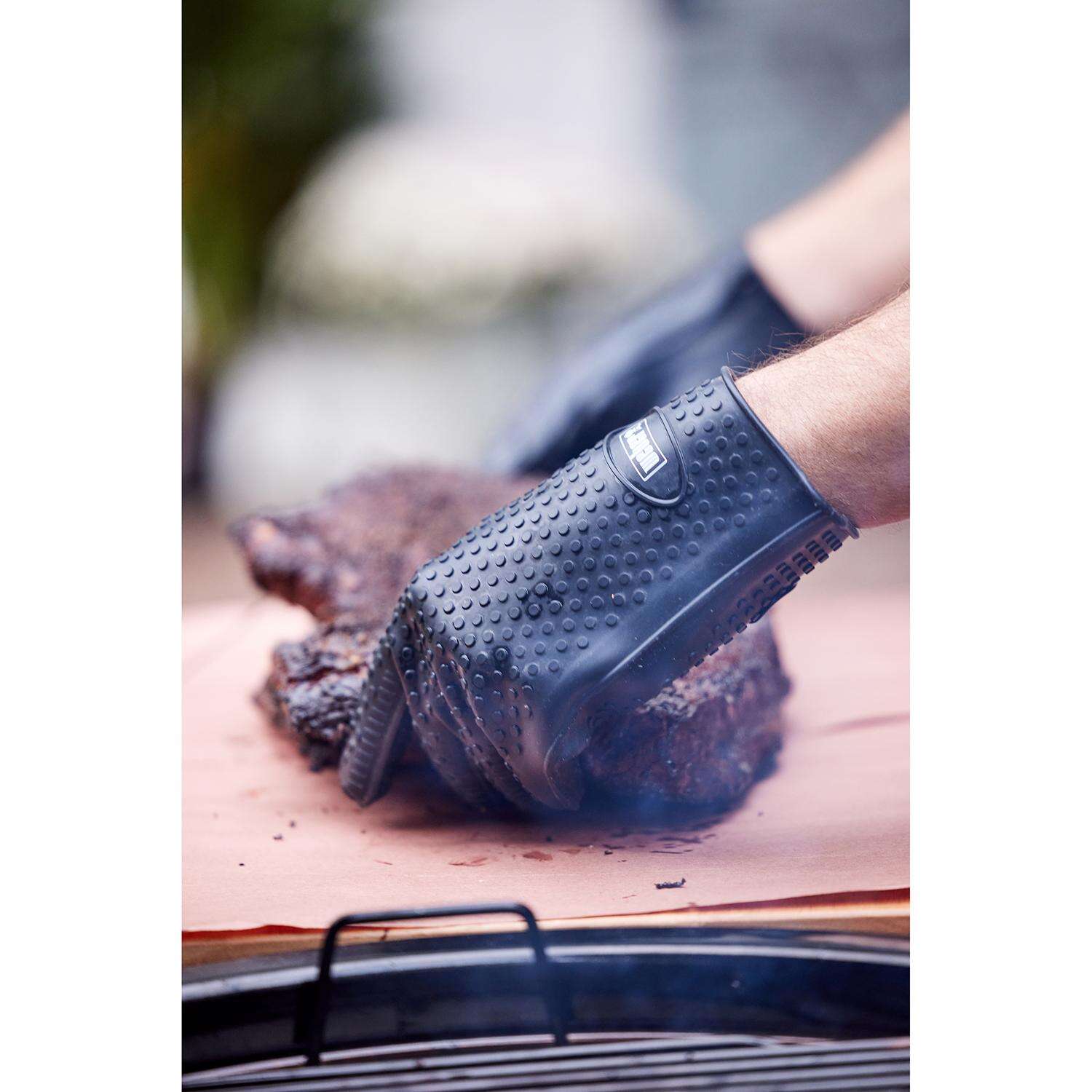 Weber Silicone Grilling Glove 10.83 in. L X 7.68 in. W 1 pair