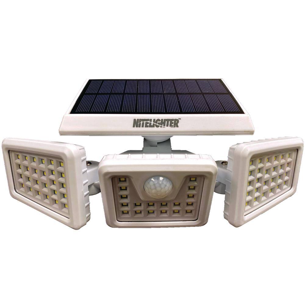 Nitelighter White Solar Powered Motion Activated Outdoor LED Area Spotlight with Daylight Sensor and 3 Adjustable Lamps NLS650M