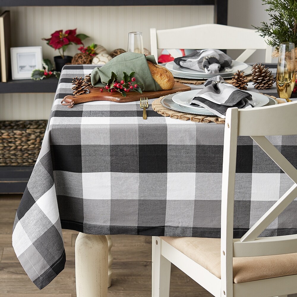 DII Tri Color Check Tablecloth 70 Round