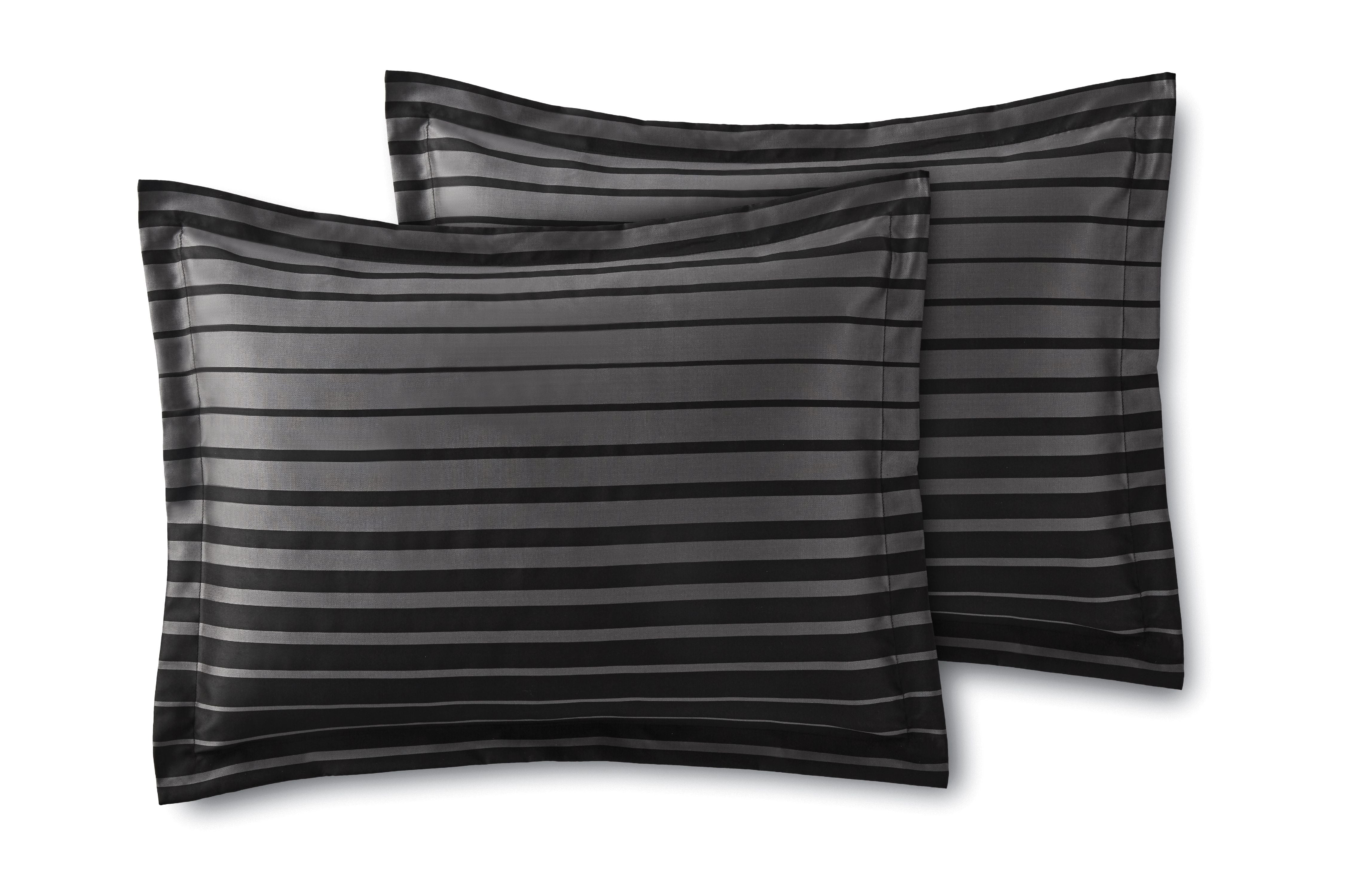 Mainstays Midnight 7-Piece Black Striped Woven Comforter Set， Full/Queen