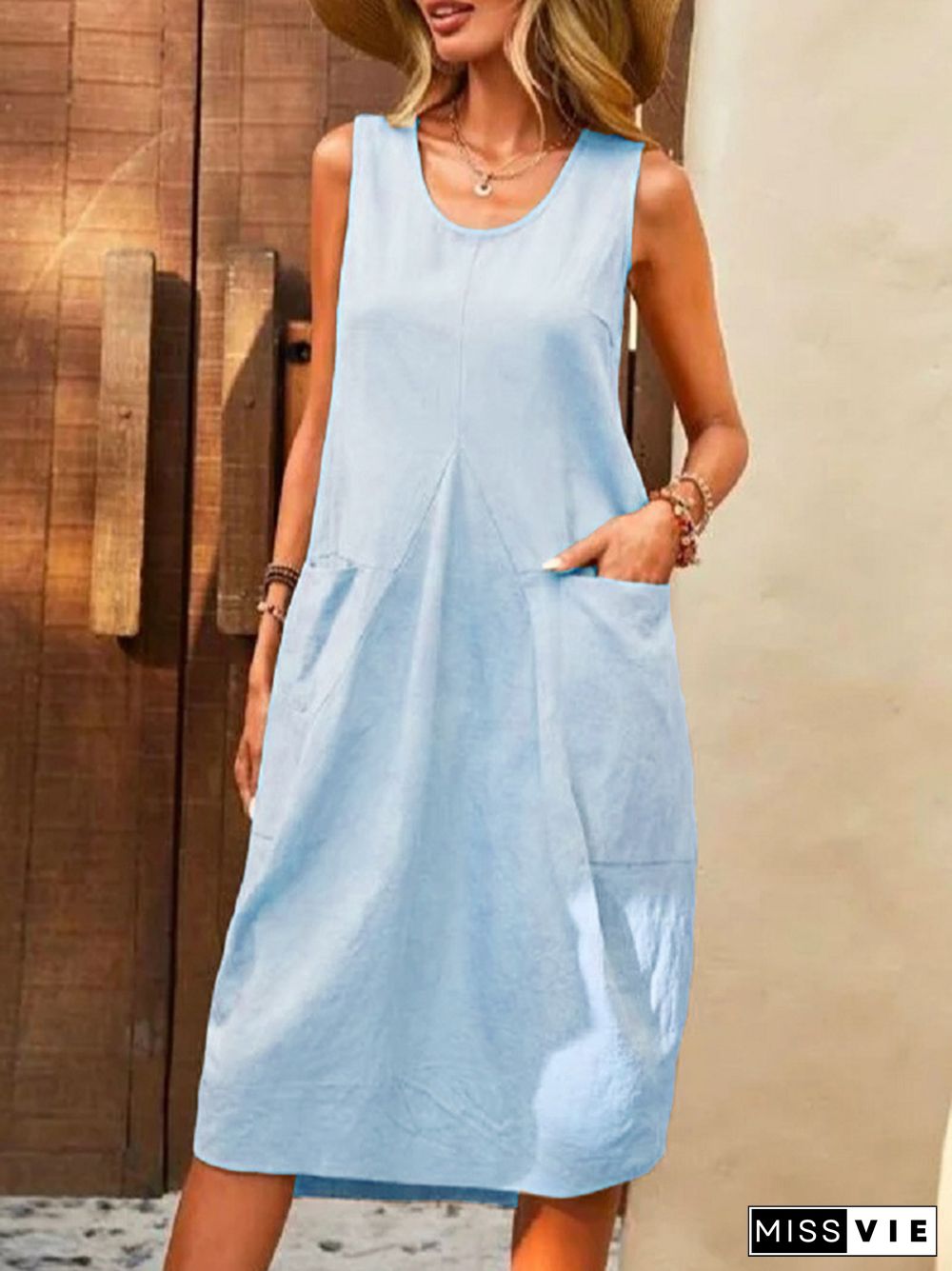 Comstylish Solid Color Patch Pocket Round Neck Sleeveless Midi Dress