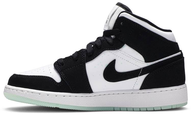 Air Jordan 1 Mid SE GS 'Glow in the Dark Panda' BQ6931-103